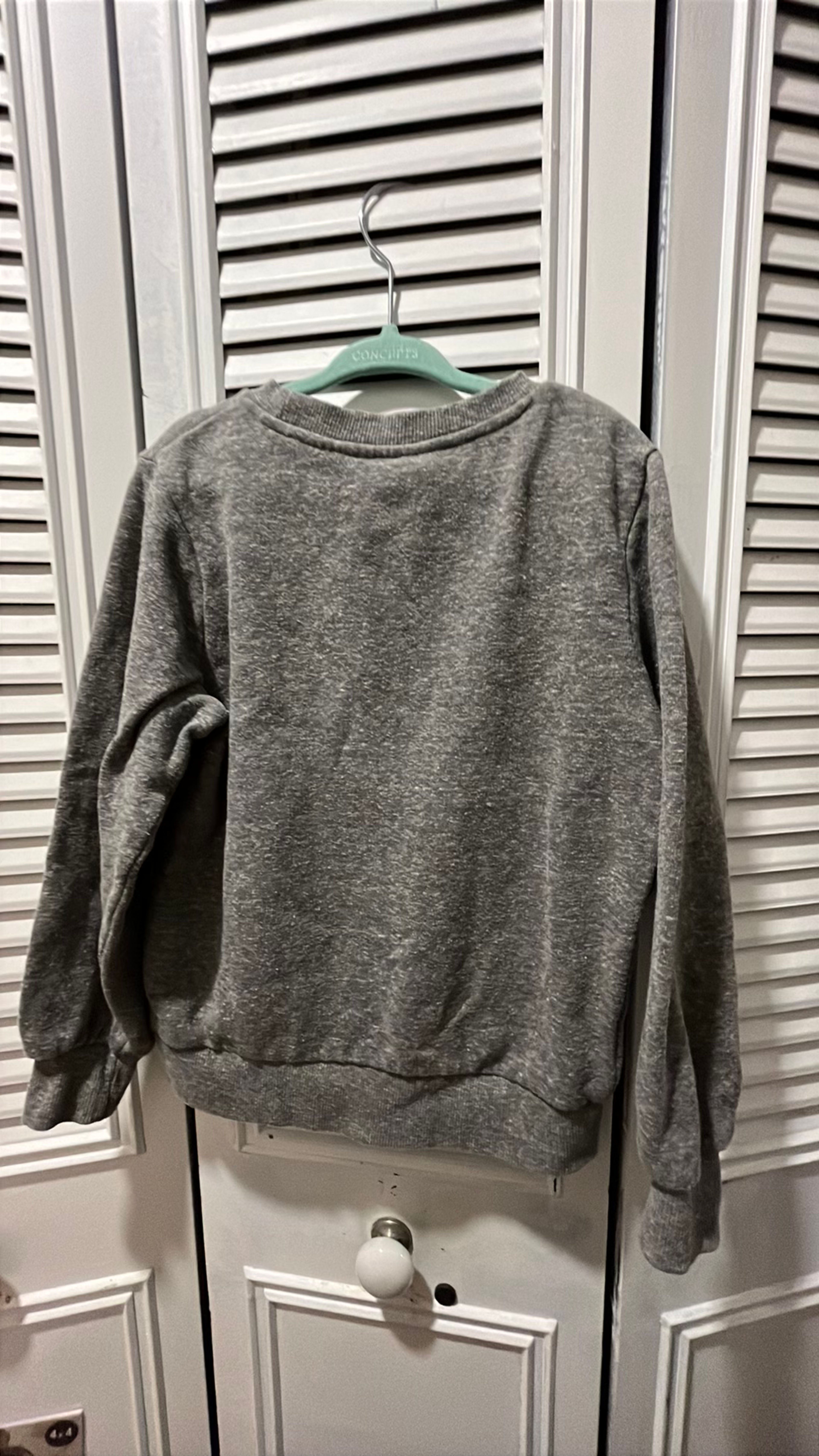 Girls 5T Disney Mickey Mouse Gray Sweatshirt - Image 5