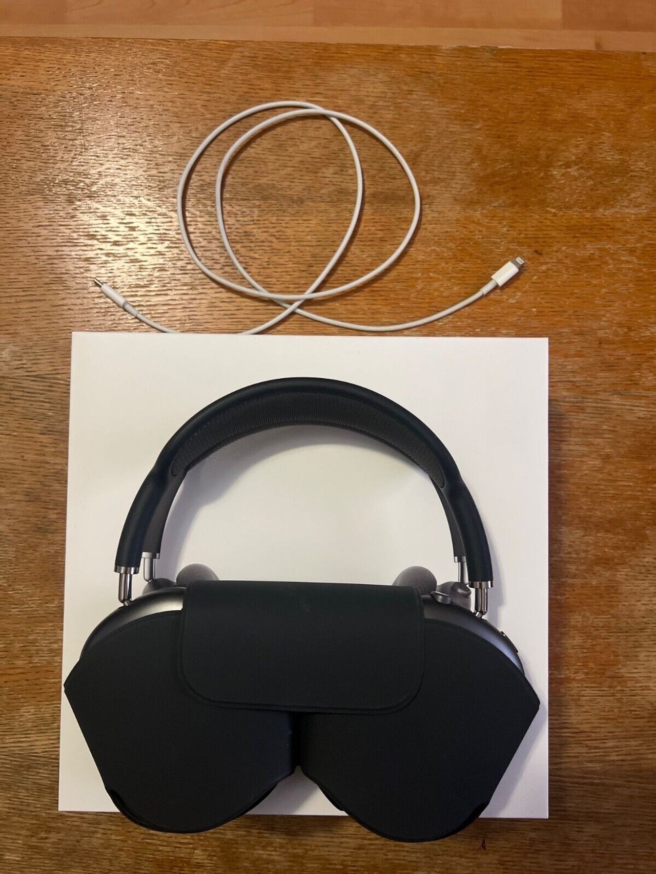 Apple AirPods Max