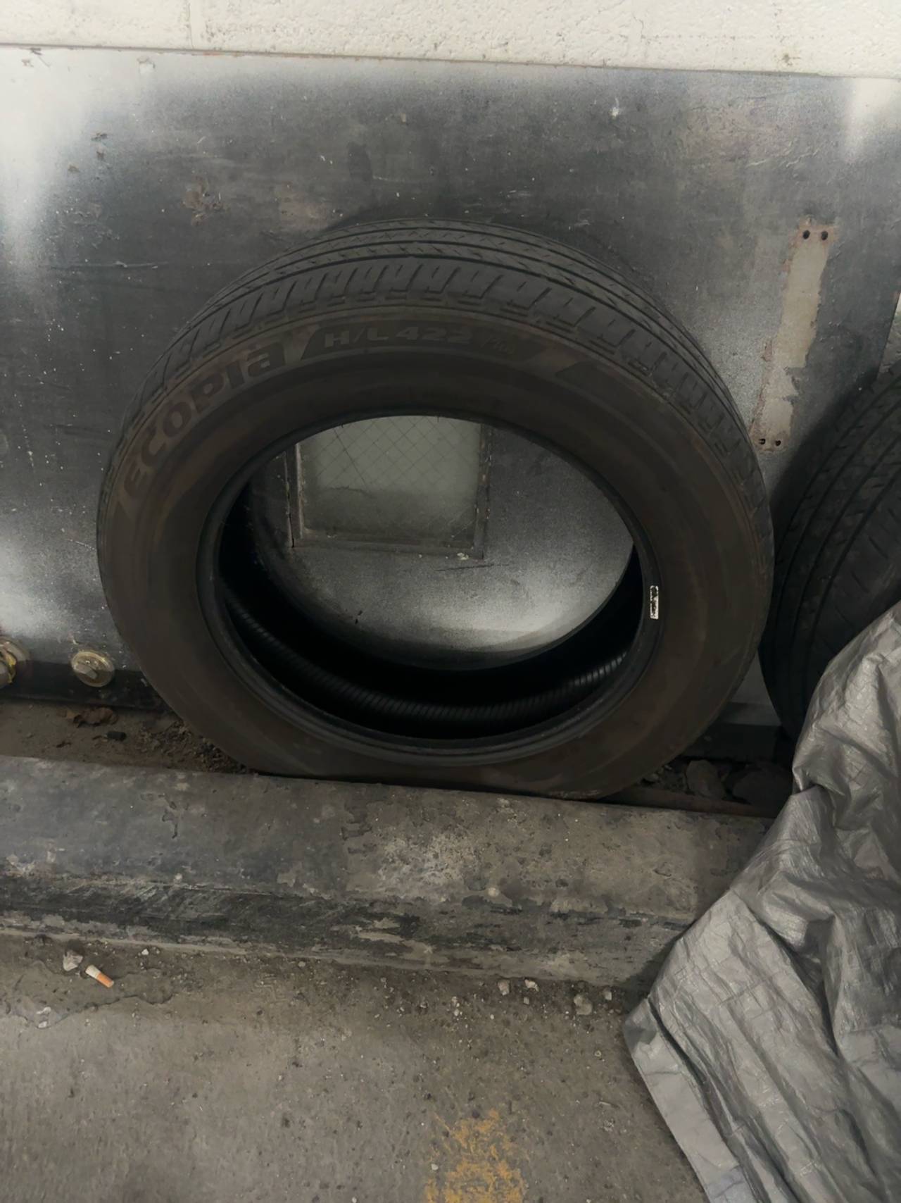 Tires used h/l 422 plus