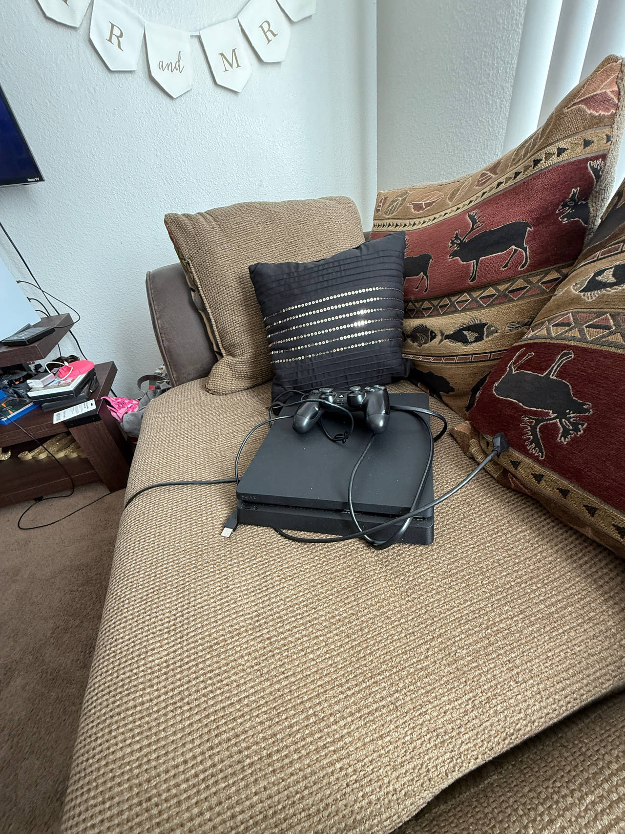 Sony PlayStation 4 Slim