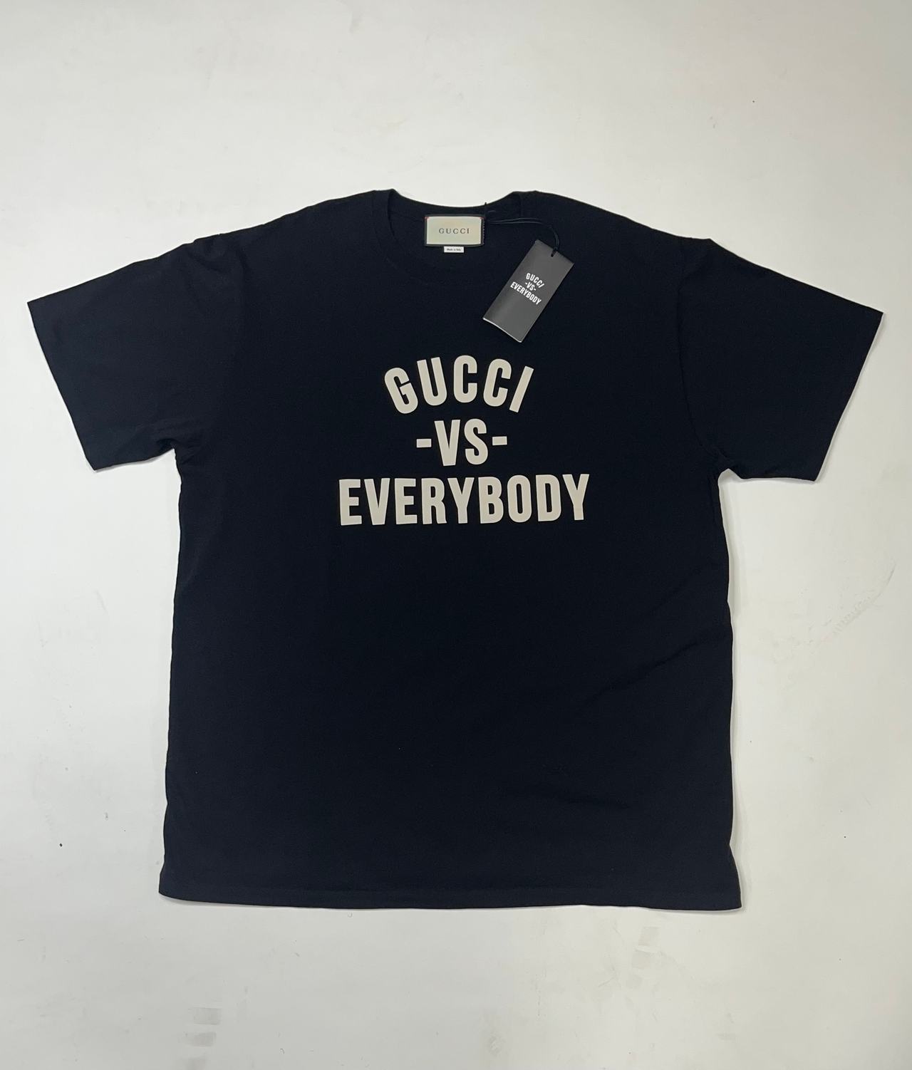GUCCI VS EVERYBODY T-SHIRT
