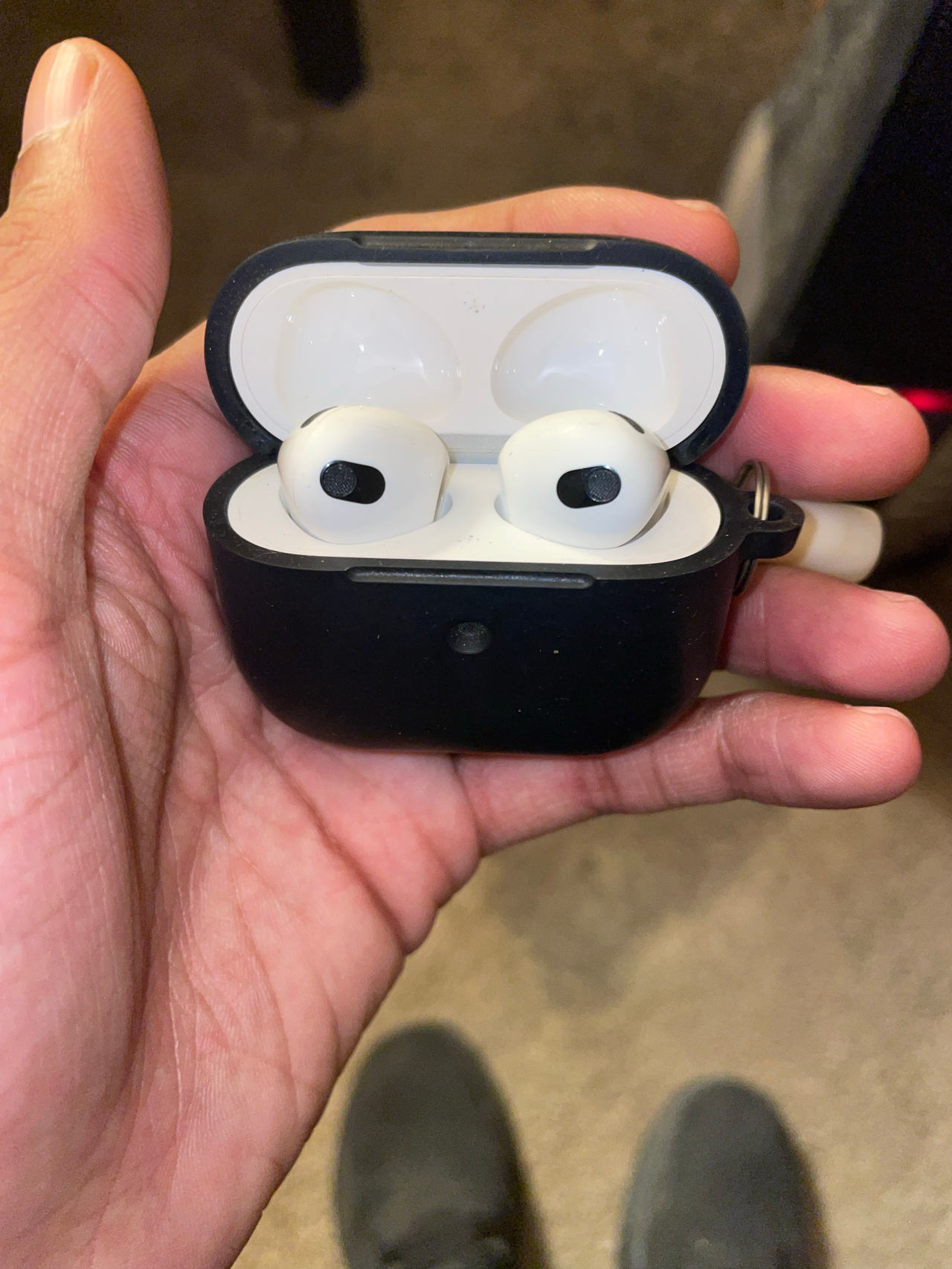 Apple AirPods (3rd Generation)