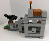 LEGO Minecraft Retired Set Lot 21113 The Cave & 21166 Abandoned Mine Steve Zombi - Image 2