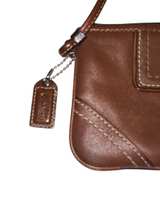 Coach Leatherware Est. 1941 Wristlet - Image 4