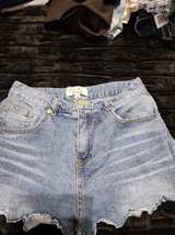Love Tree Scalloped Hem Denim Shorts - Image 2