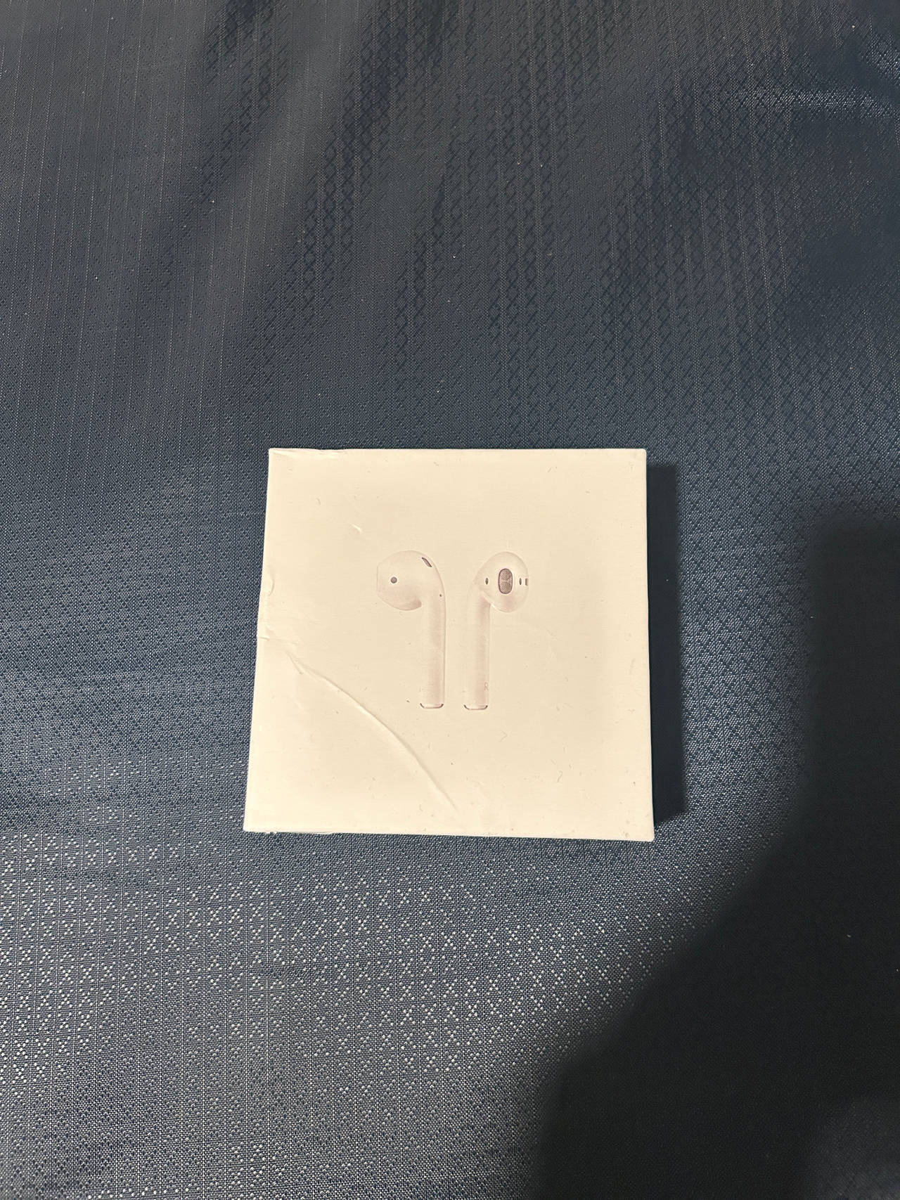 Apple AirPods (2nd generation)