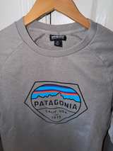 Patagonia Fitz Roy Hex Lightweight Crew Sweatshirt XS - Image 3