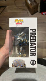 Funko Pop! Movies: Predator #913 Funko Insider Club Exclusive - Image 2