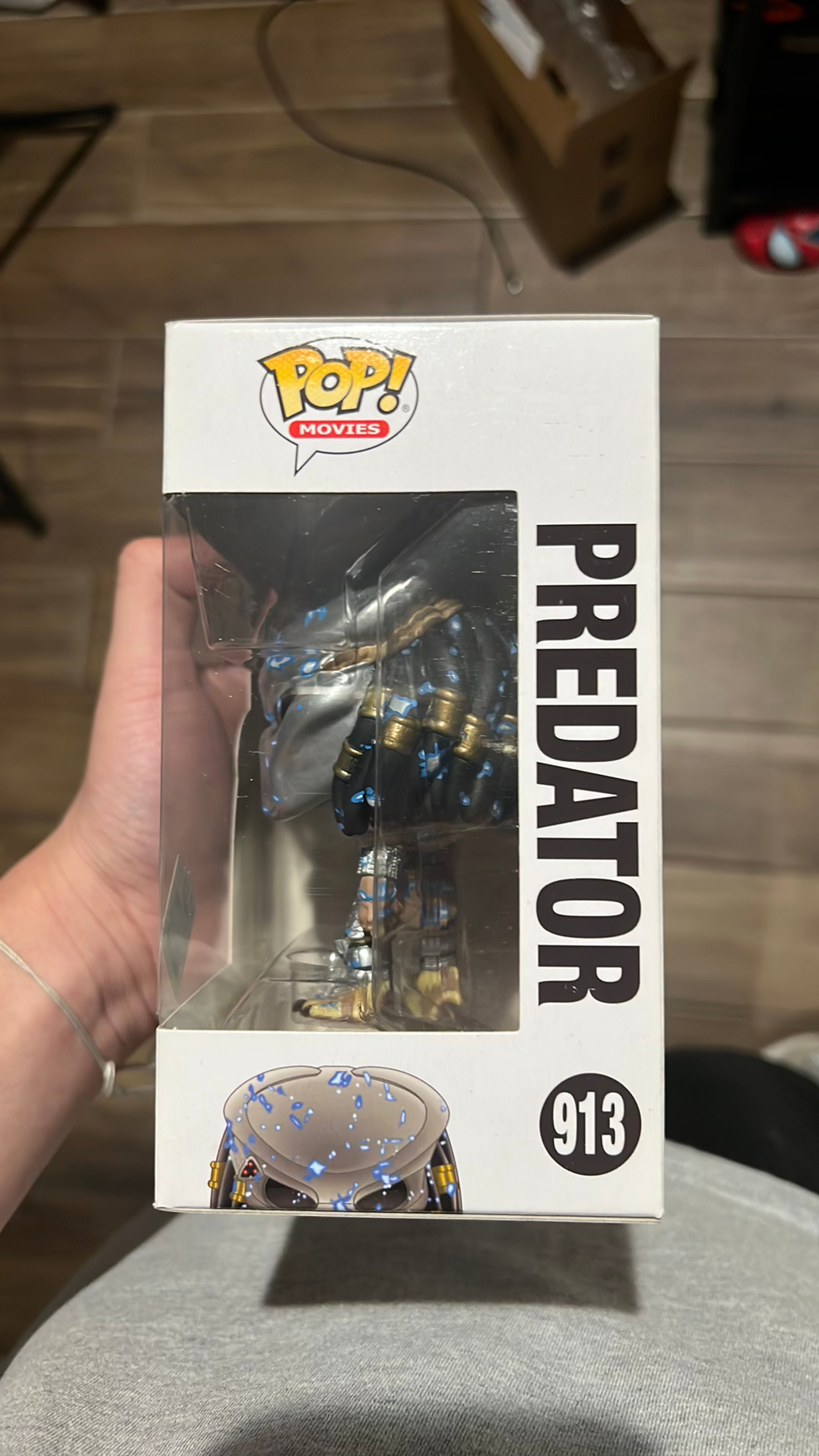 Funko Pop! Movies: Predator #913 Funko Insider Club Exclusive - Image 2
