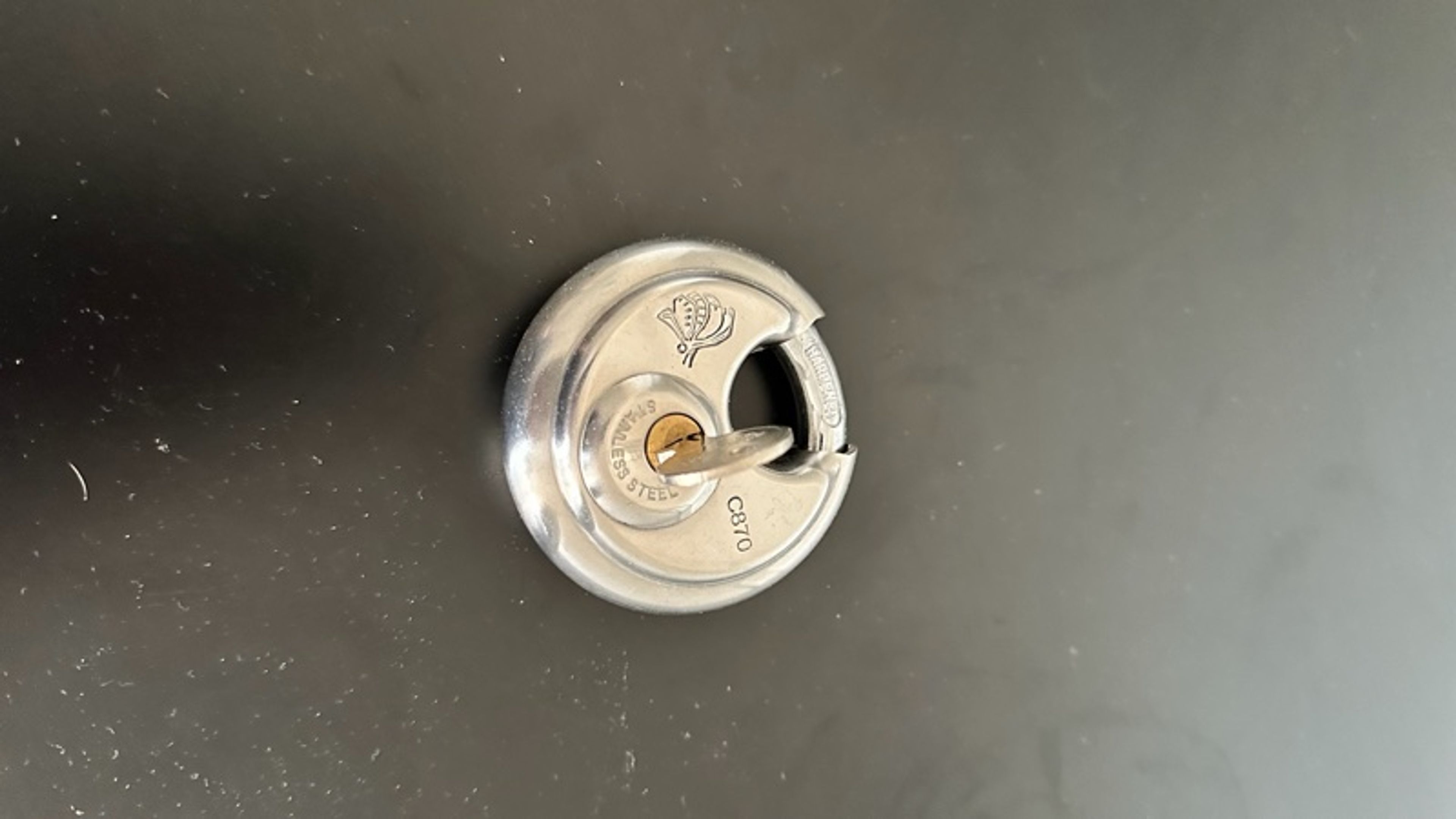 Chateau C-970 Disc Lock Stainless Steel Silver