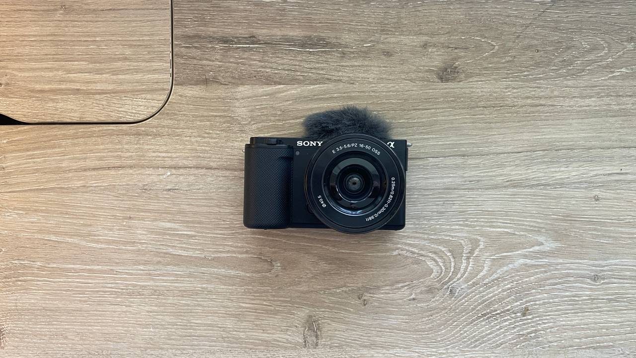 Sony ZV-E10