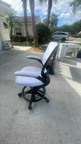 White Mesh Office Chair - Image 4