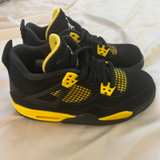 Air Jordan 4 Retro 'Thunder' - Image 2
