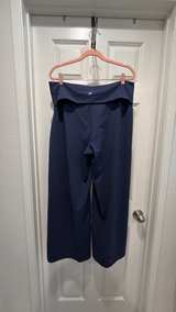 Fabletics Navy Blue Fold-Over Wide Leg Yoga Pants Size Large - Image 2