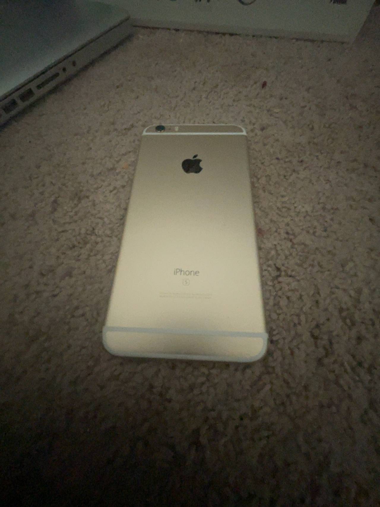 Apple iPhone 6s Gold