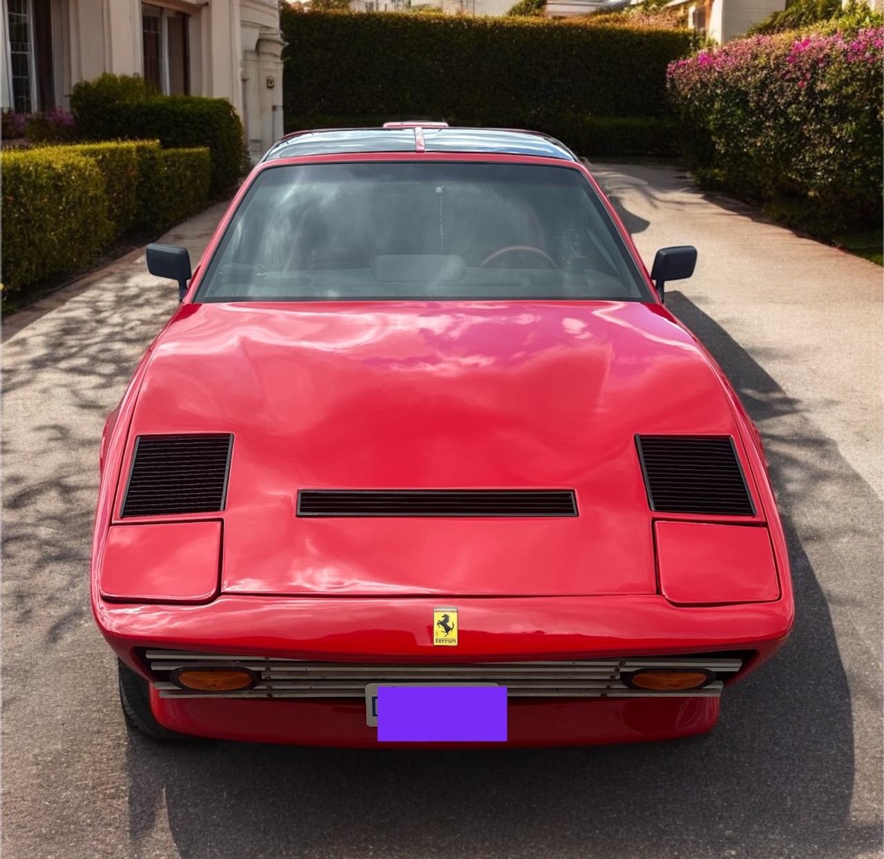Ferrari 308 GT4 Replica