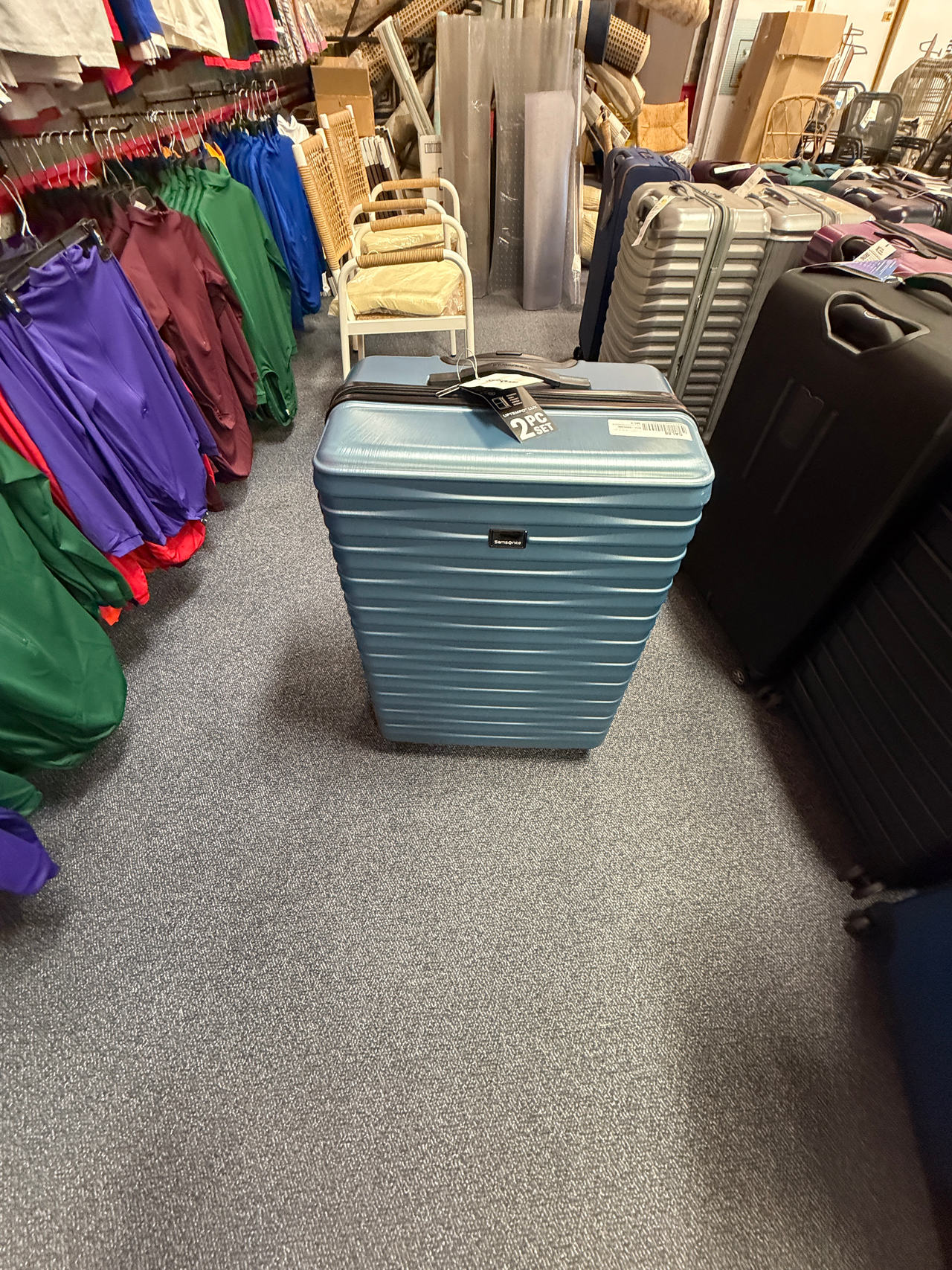 Samsonite Centric Hardside Expandable Luggage with Spinner Wheels