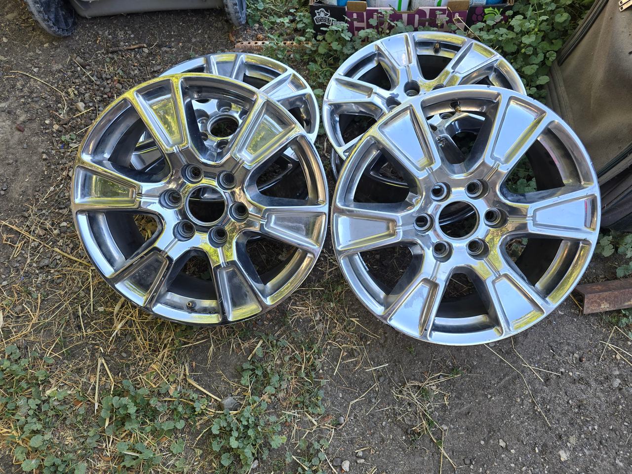 Ford F-150 18-inch Chrome Wheels