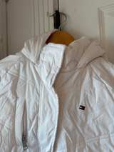 Tommy Hilfiger White Down Jacket Kids 6/7 - Image 5