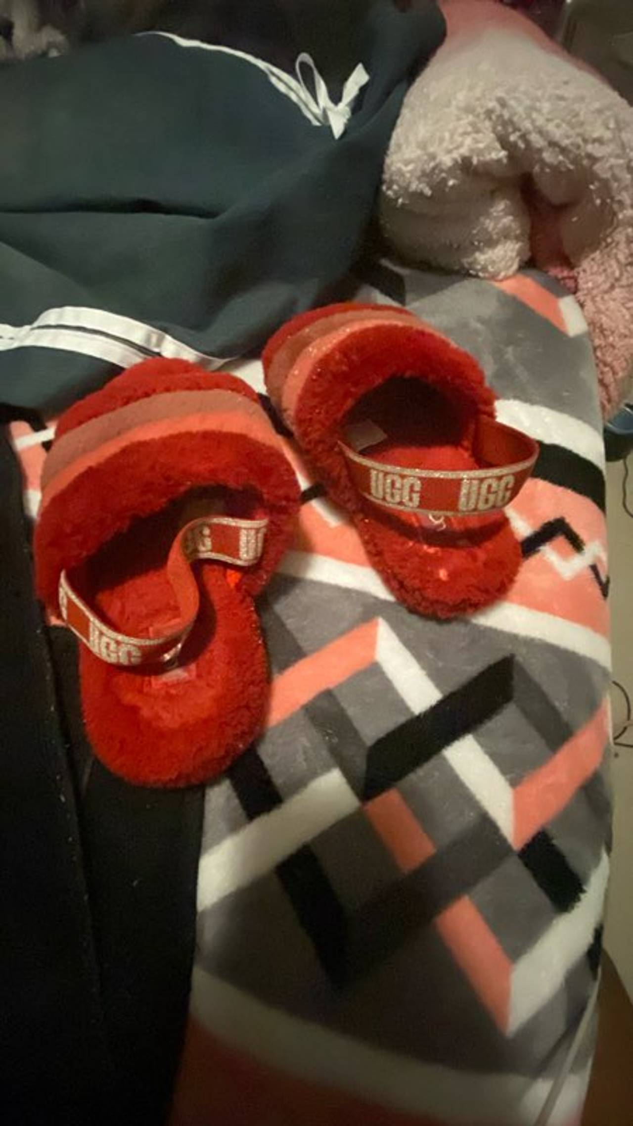 UGG Fluff Yeah Slide