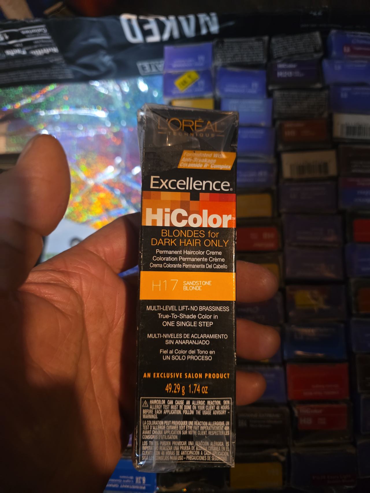 L'Oréal Excellence HiColor Sandstone Blonde H17