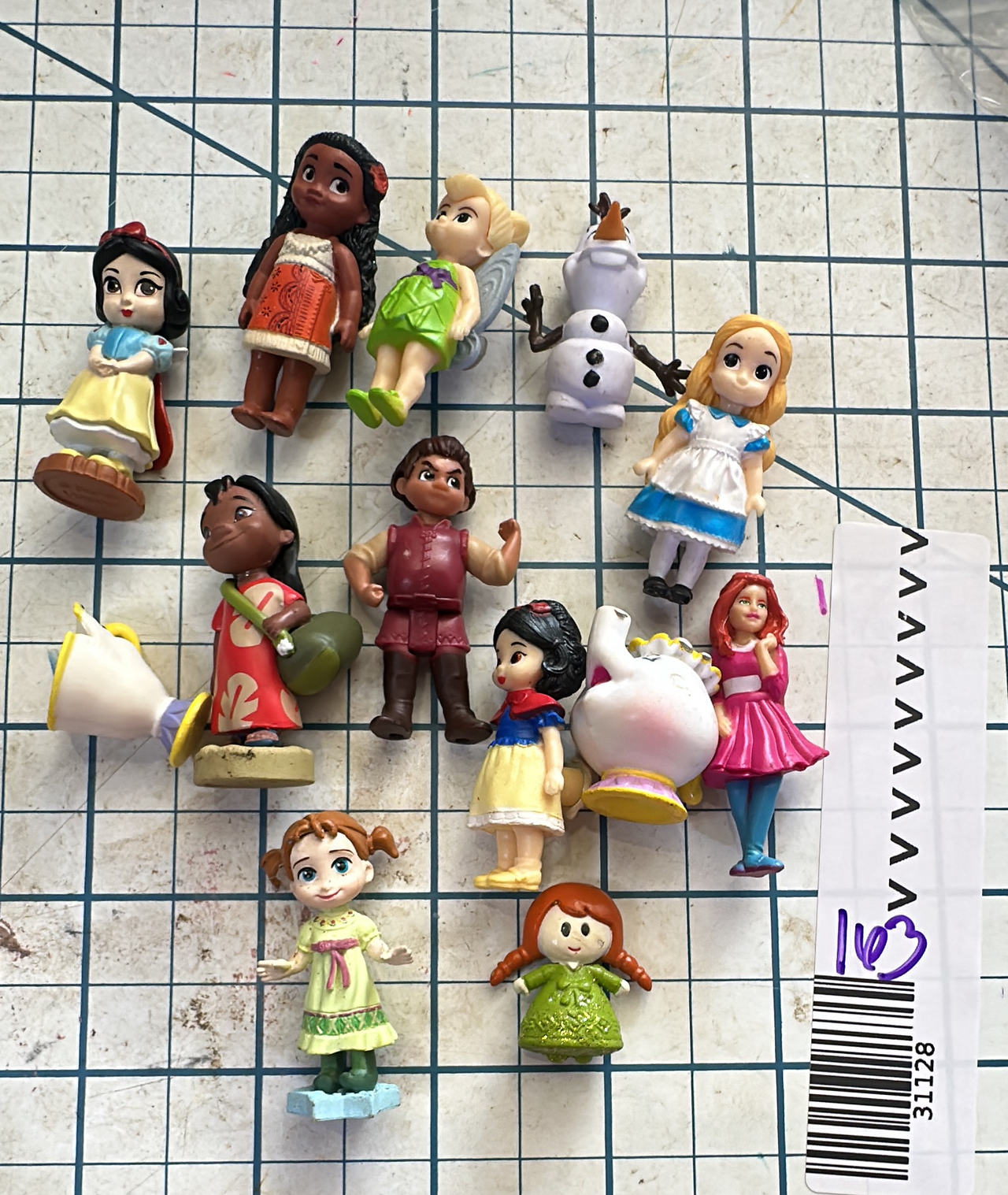 Disney Princess Mini doll bundle 13 pcs