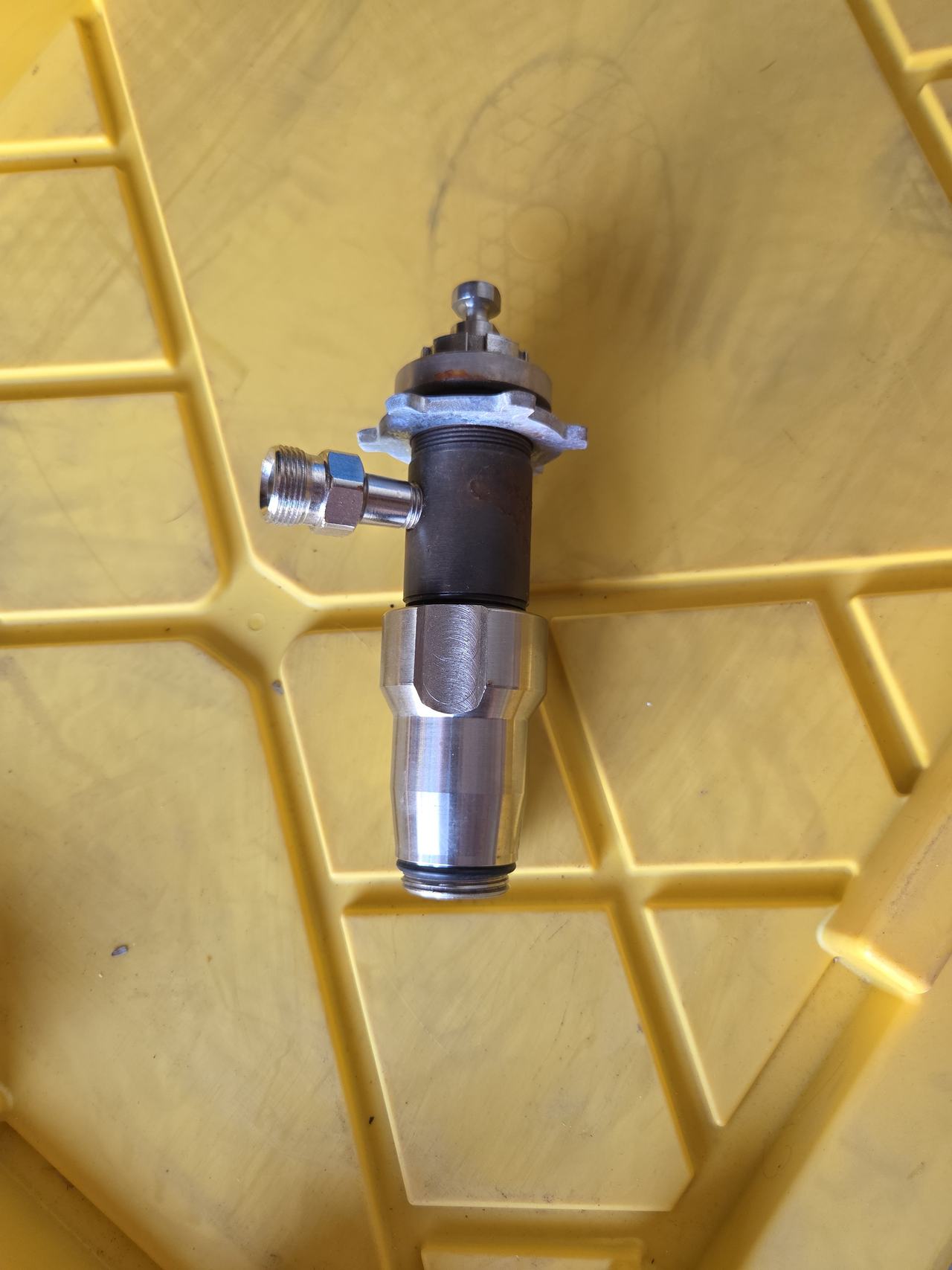 Bosch High Pressure Fuel Injector