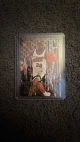 1996-97 SkyBox Premium Gary Payton #144 - Image 2