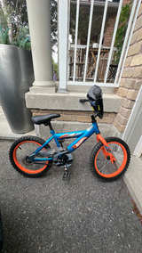 Hot Wheels Kids Bike - Image 2