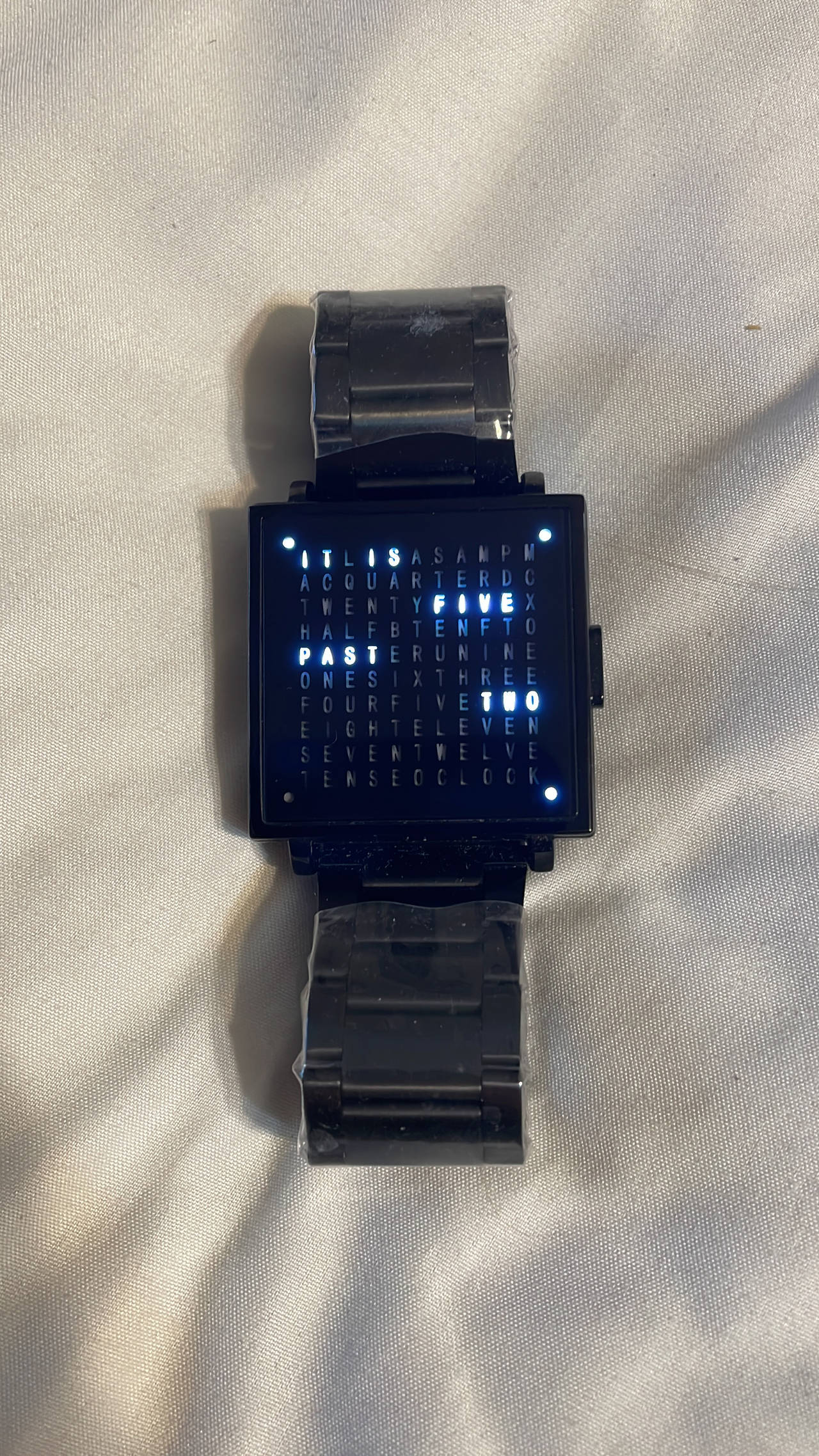 SKMEI Word Display Metal Watch