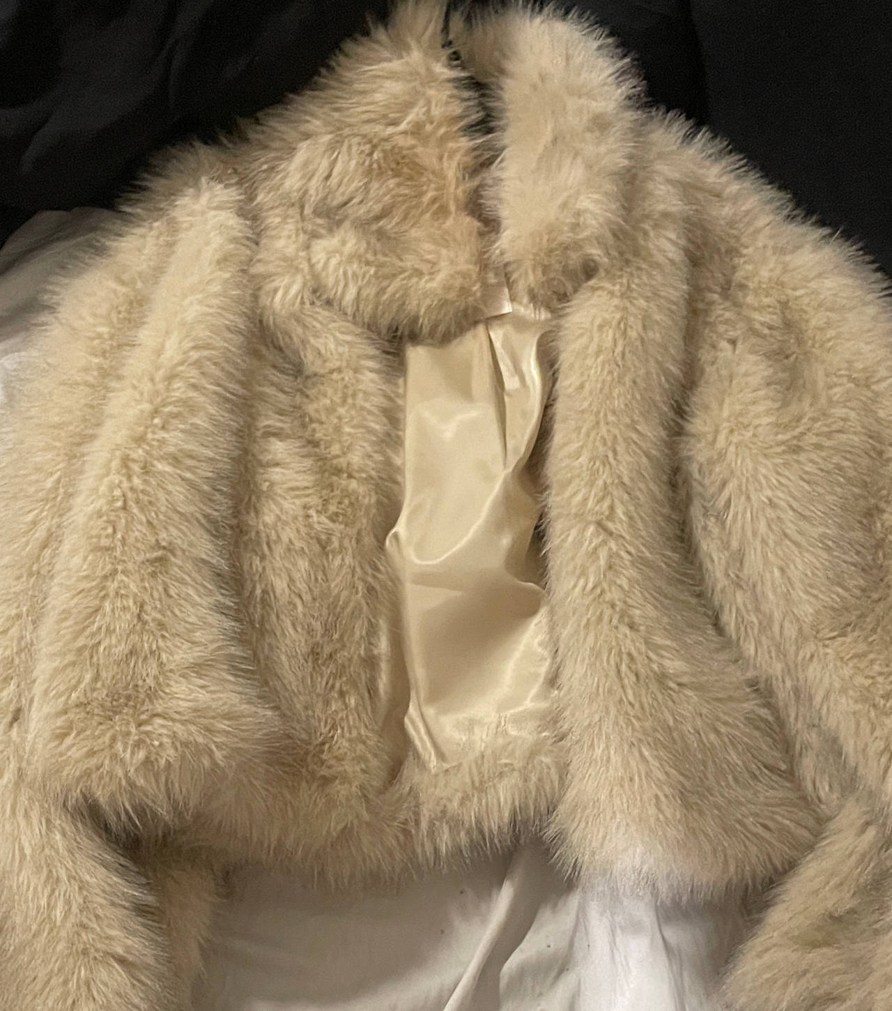 Cropped Faux Fur Jacket