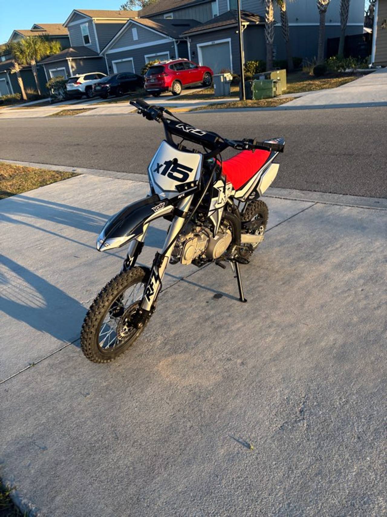 Apollo RFZ X15 125cc Pit Bike