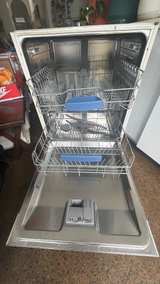 Bosch LifeStyle Automatic Dishwasher - Image 4