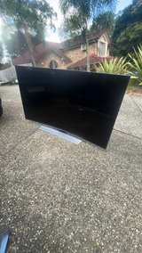 Samsung UA65HU9000W 65" Curved 4K Smart LED TV - Image 2