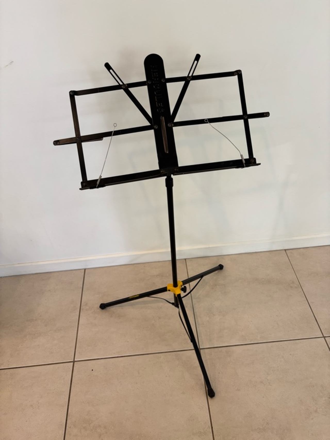 Hercules Easy Glide Folding Music Stand