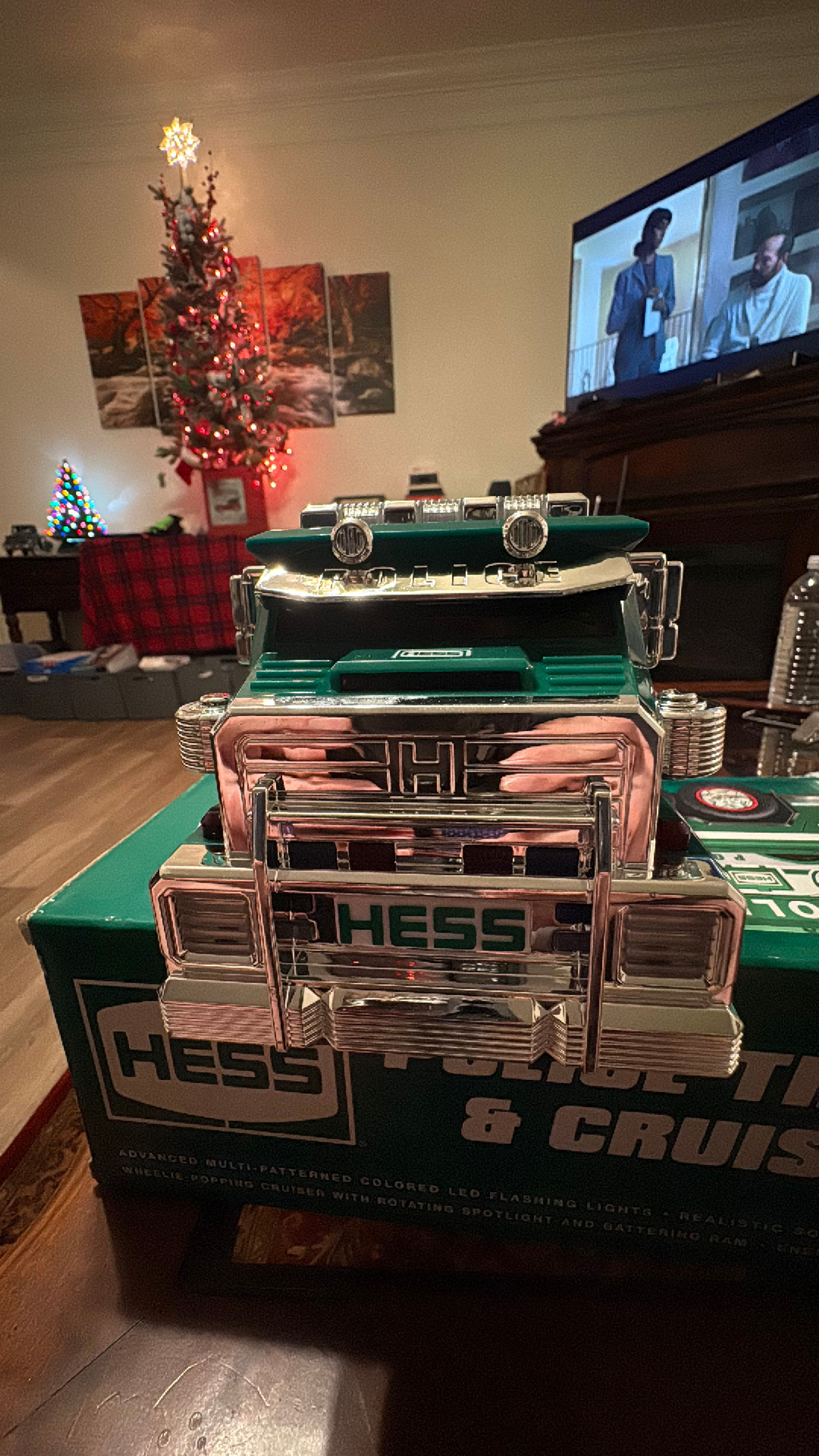 Hess 2023 Police Truck & Cruiser Toy - Image 3