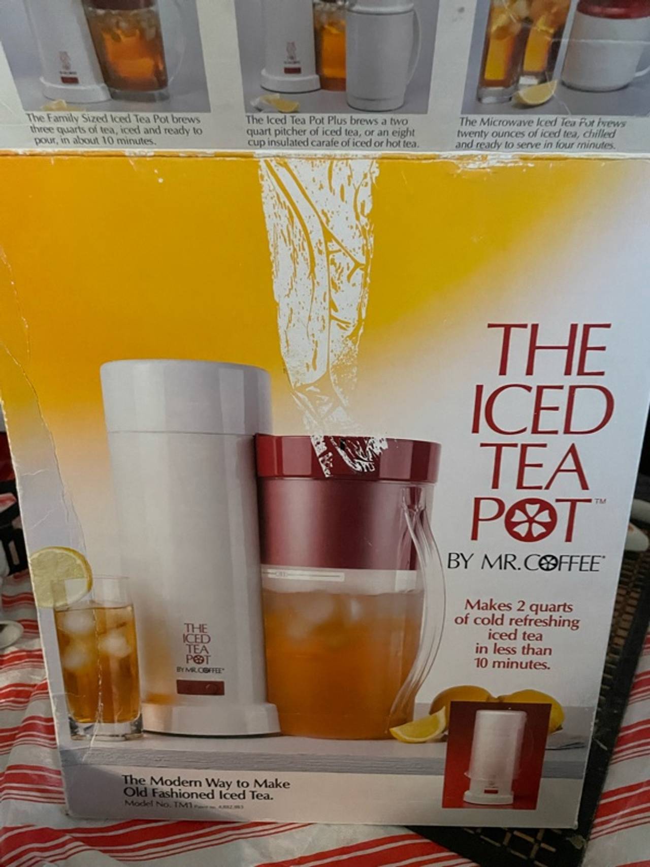 Mr. Coffee Iced Tea Pot TM1 Red 2-Quart