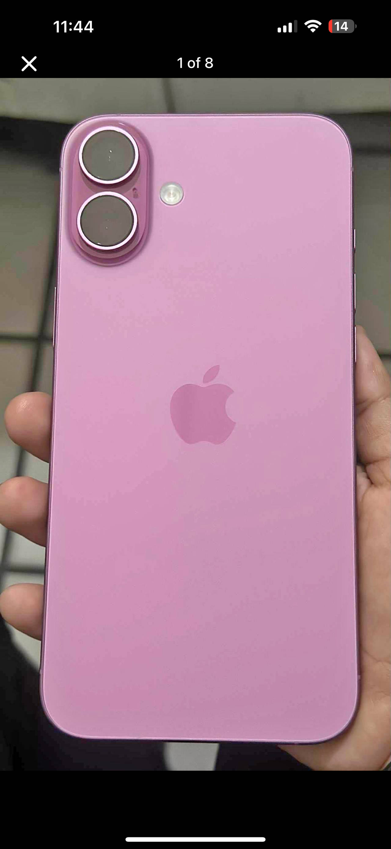 Apple iPhone 16 