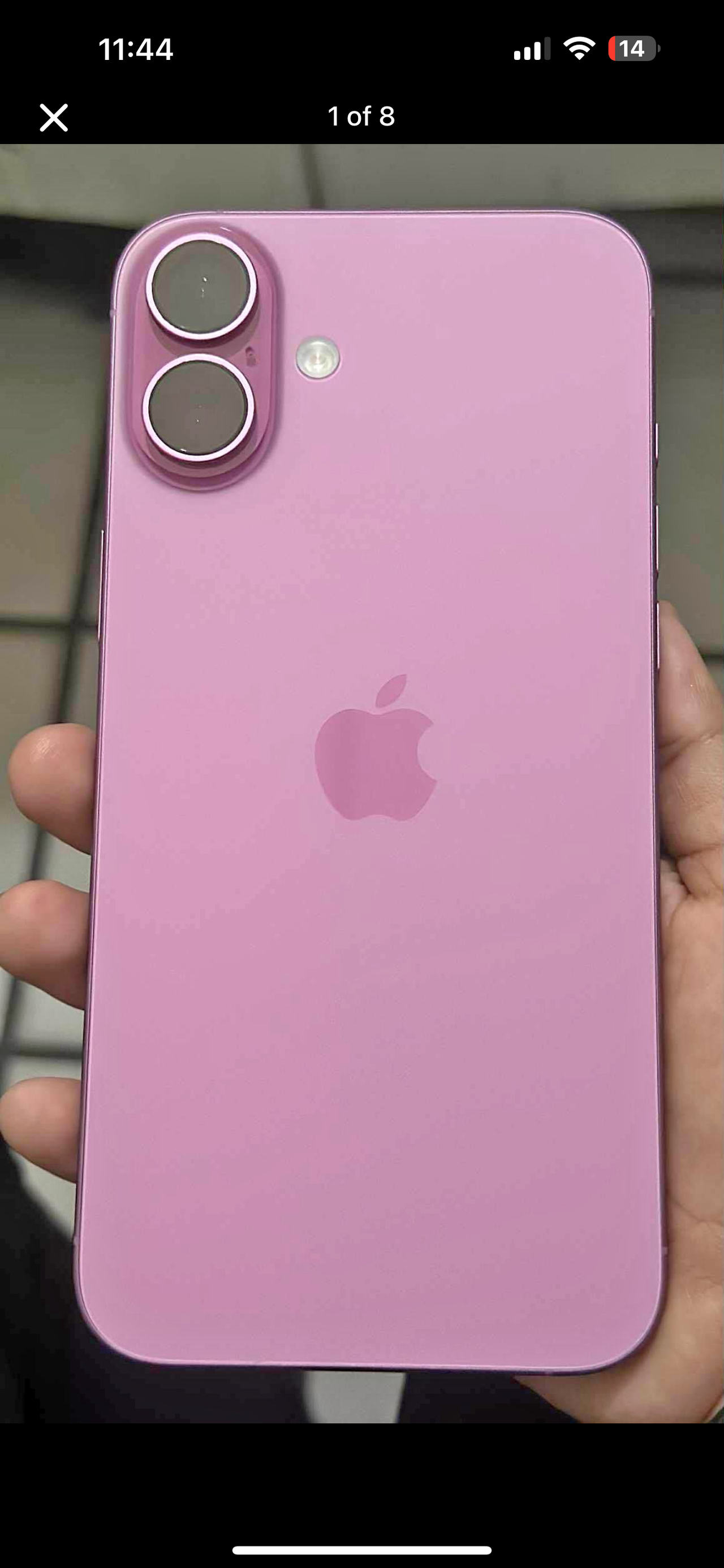 Apple iPhone 16 