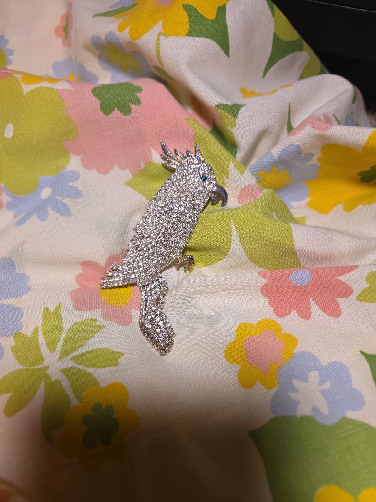 Rhinestone Cockatoo Bird Brooch Pin