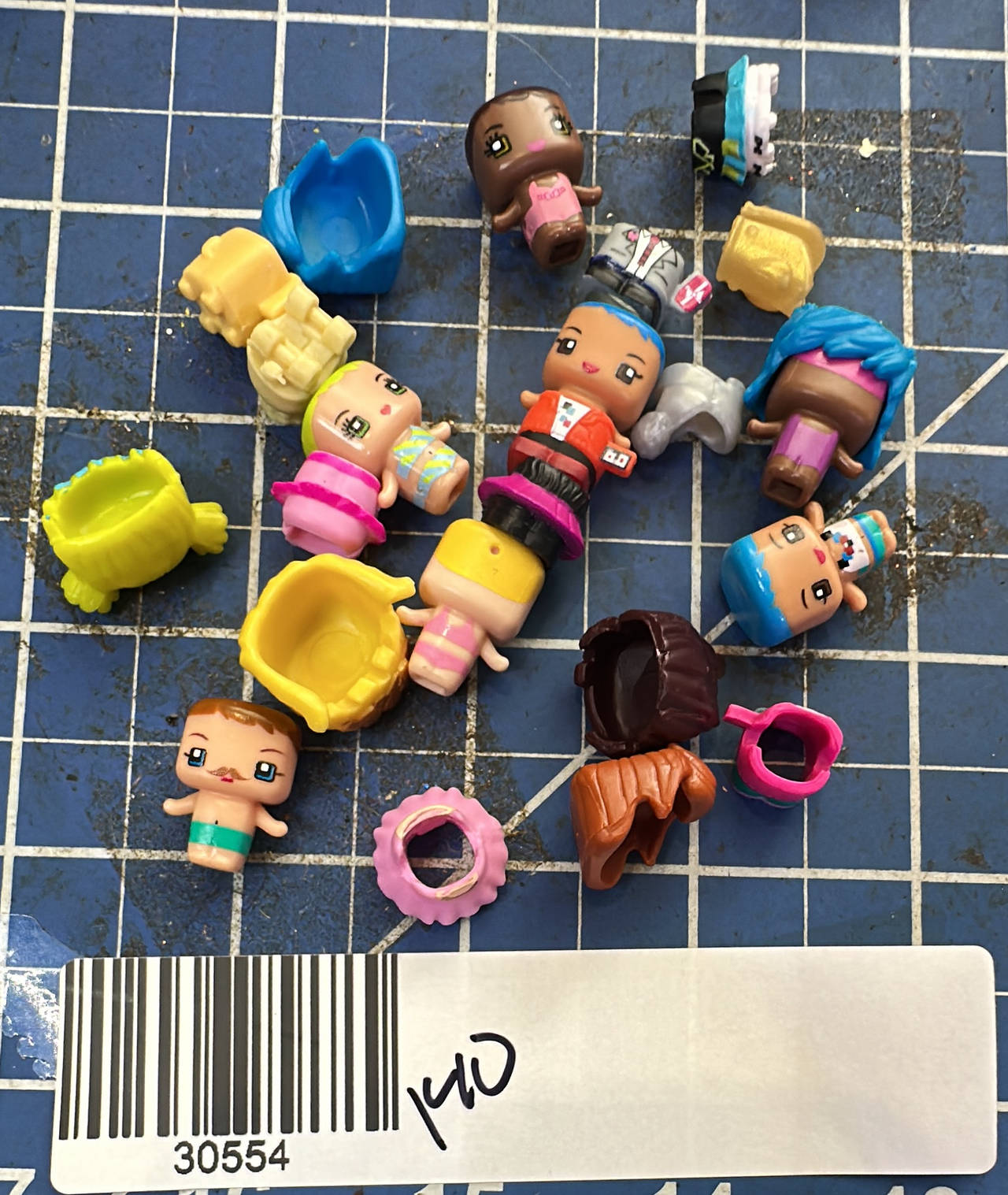 My Mini MixieQ's Collectible Figures Lot