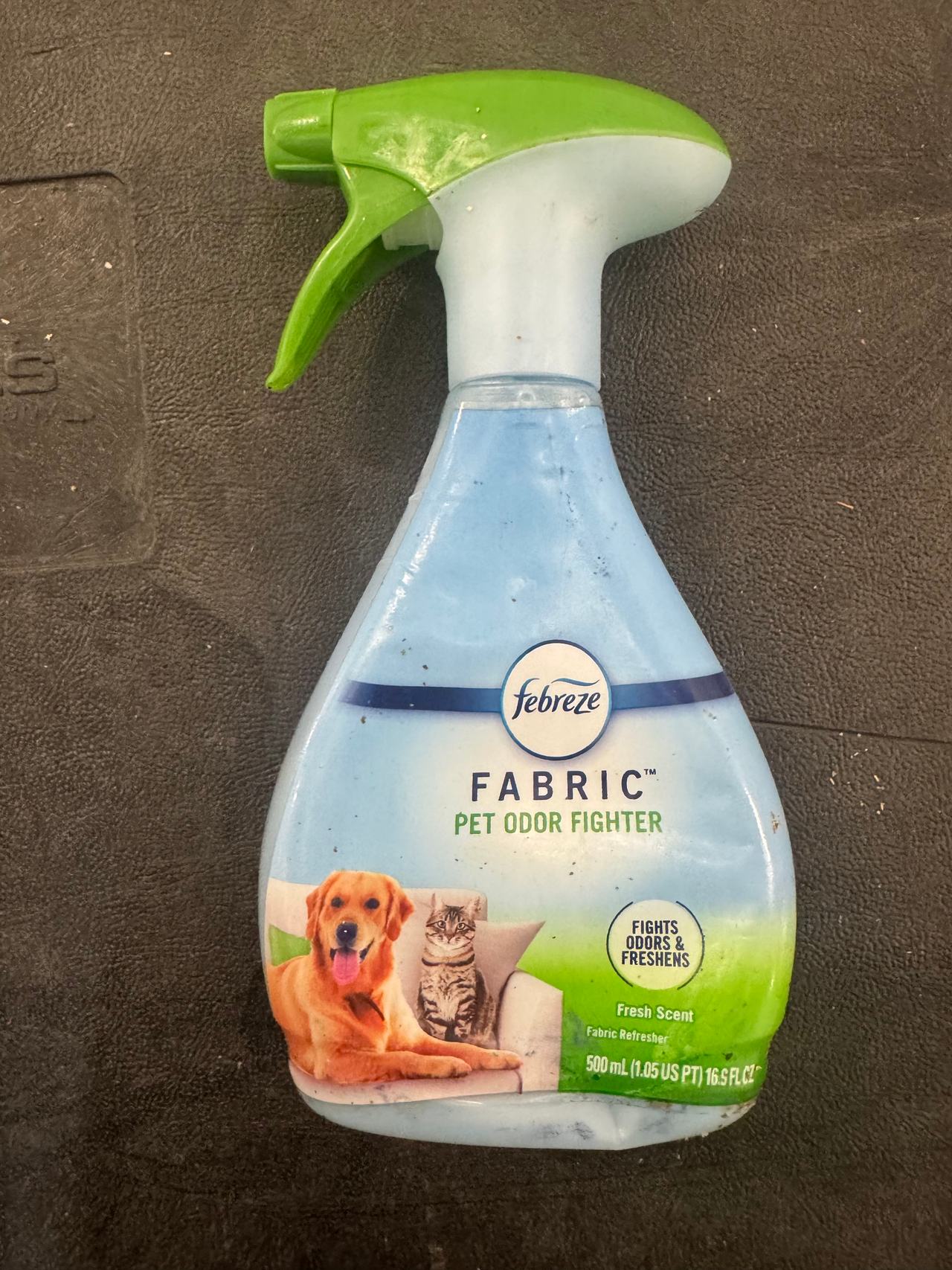 Febreze Fabric Pet Odor Fighter Fresh Scent Spray