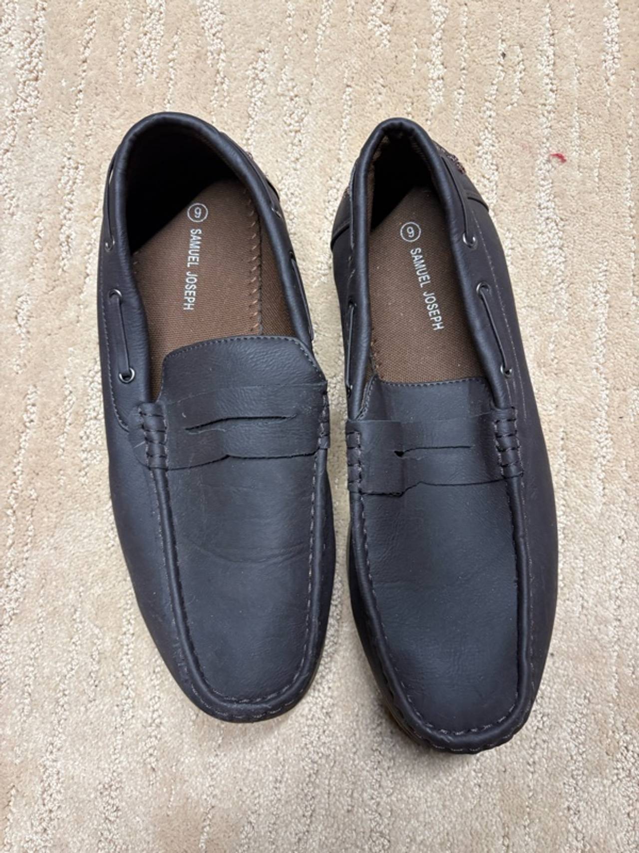 TAYGUM Men's Black Leather Slip-On Loafers