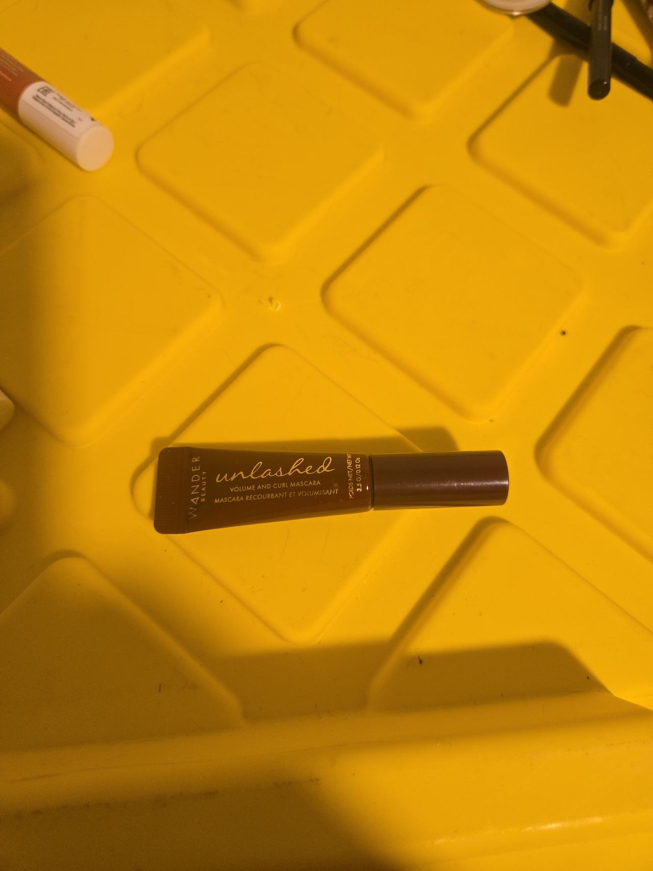 Wander Beauty Unleashed Volume and Curl Mascara Mini