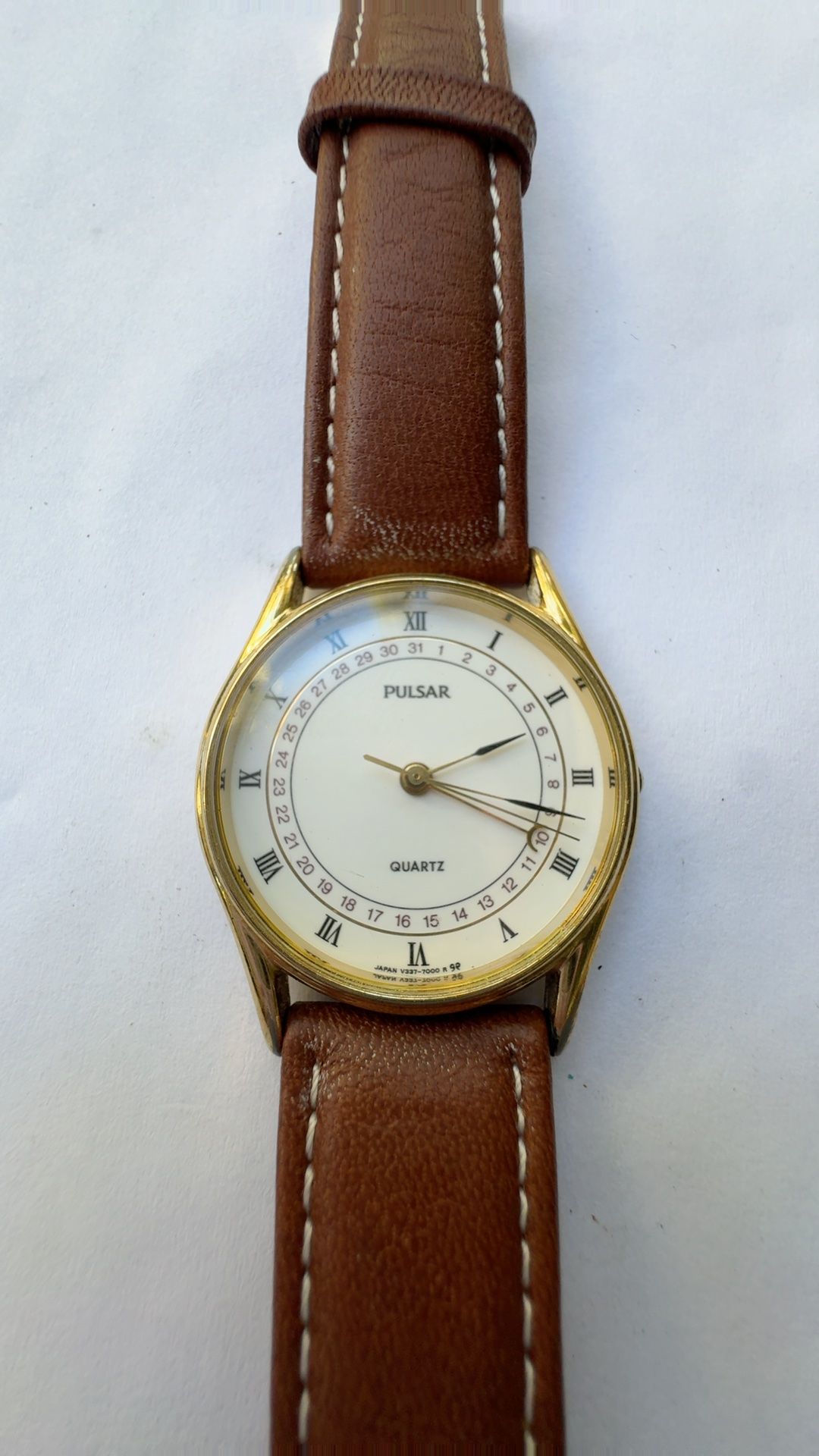 Pulsar V337-7010 Vintage Gold Tone Quartz Watch