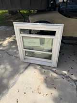 Simonton StormBreaker Plus 300VL Double-Hung Vinyl Window 30.5 x 31.5 - Image 3