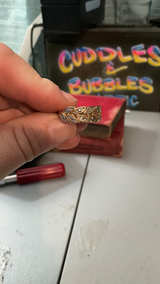 Gold Tone Leaf Band Ring with Rhinestones - Image 2