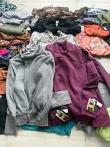40 Piece Women’s Clothing Reseller Lot Tops Shirts Jackets Athletic - Image 6