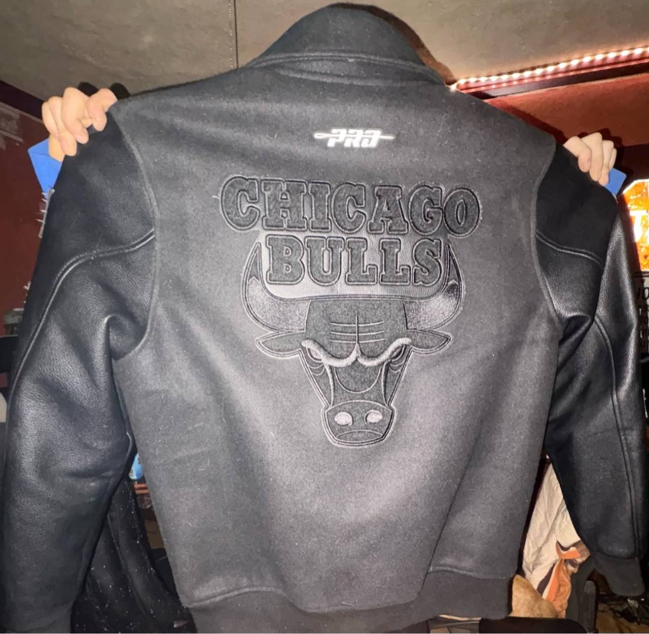 Pro Standard Chicago Bulls Varsity Jacket Black