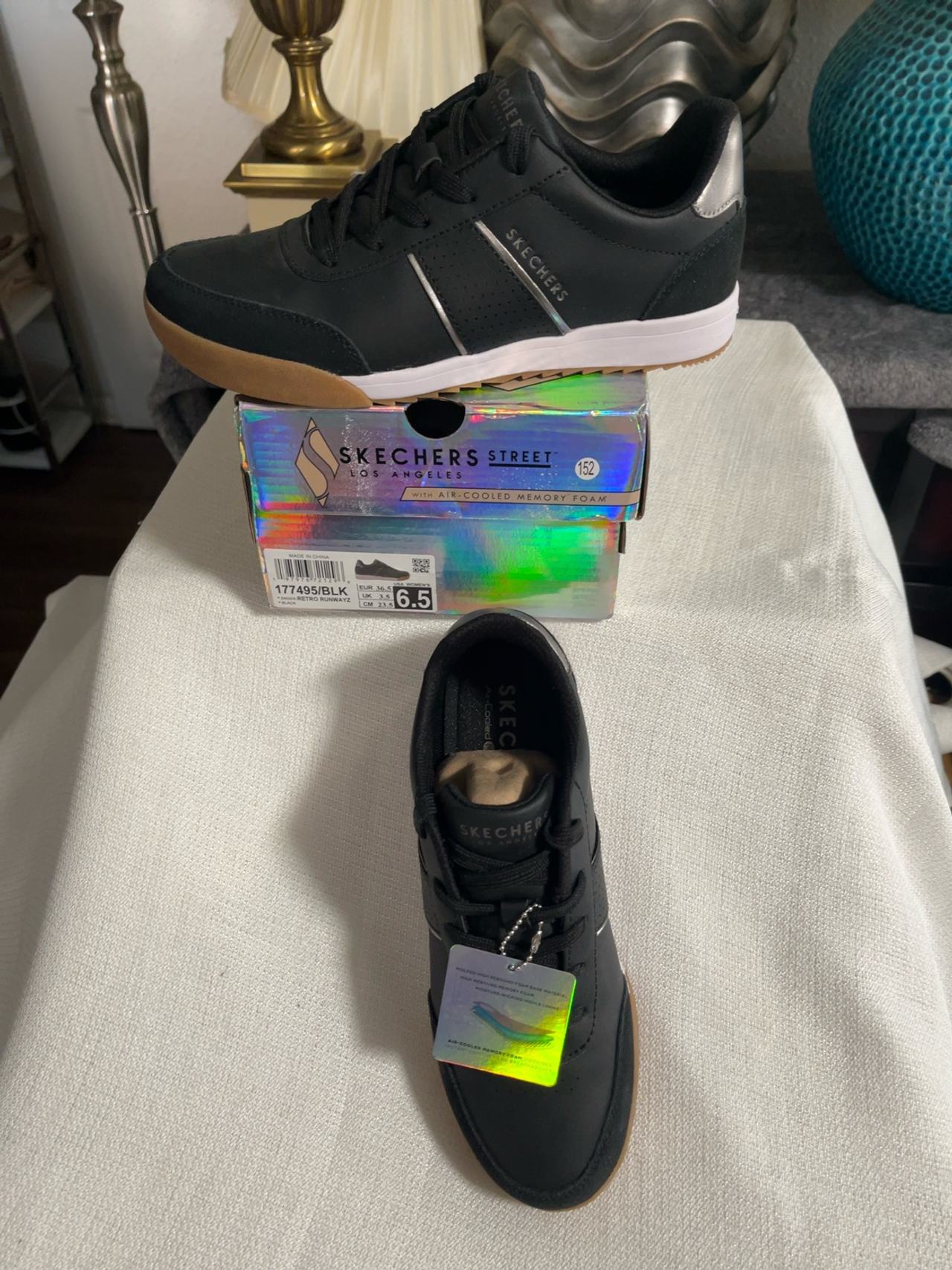 Skechers Zinger Women's Black Sneaker
